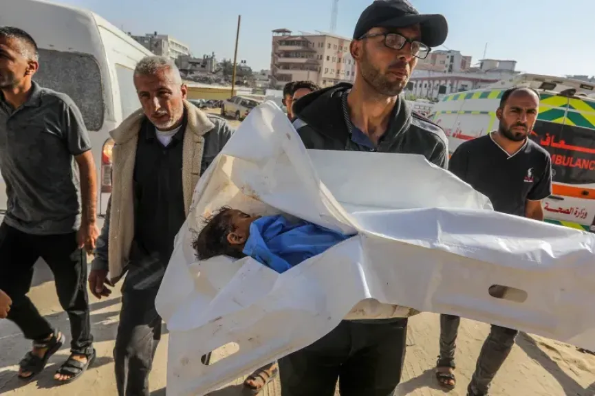كل 40 دقيقة يُقتل طفل.. اسرائيل تقتل 16 ألف طفل في غزة منذ بدء الحرب